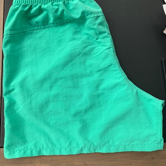 Women’s Patagonia baggie shorts sz medium - Picture 5 of 6